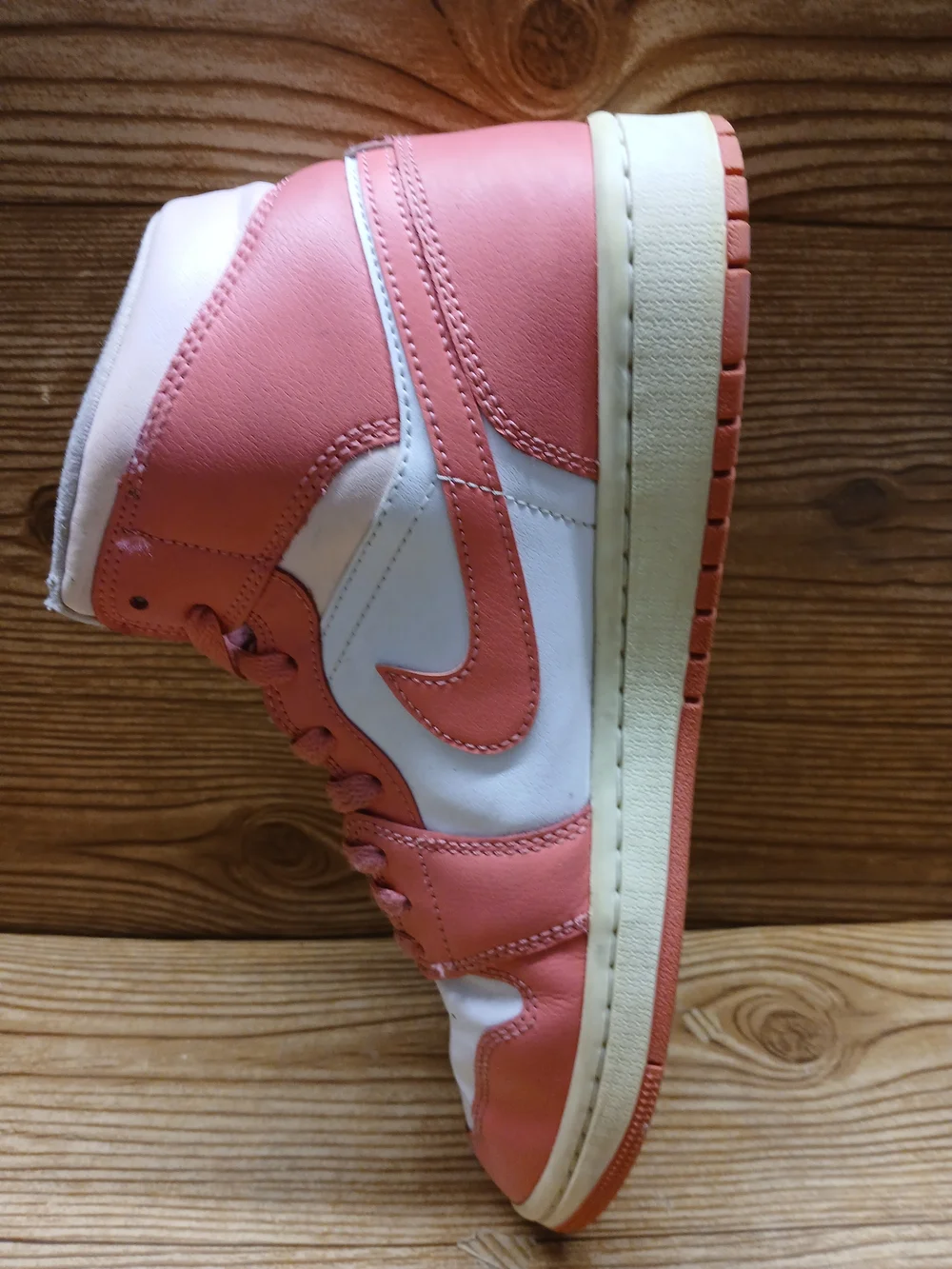 Jordan classic nike